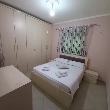 빌라 Nertili 1 사밀